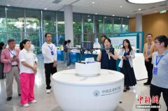 海外华媒海南行：“南繁硅谷”在三亚崖州湾科技城蓬勃发展